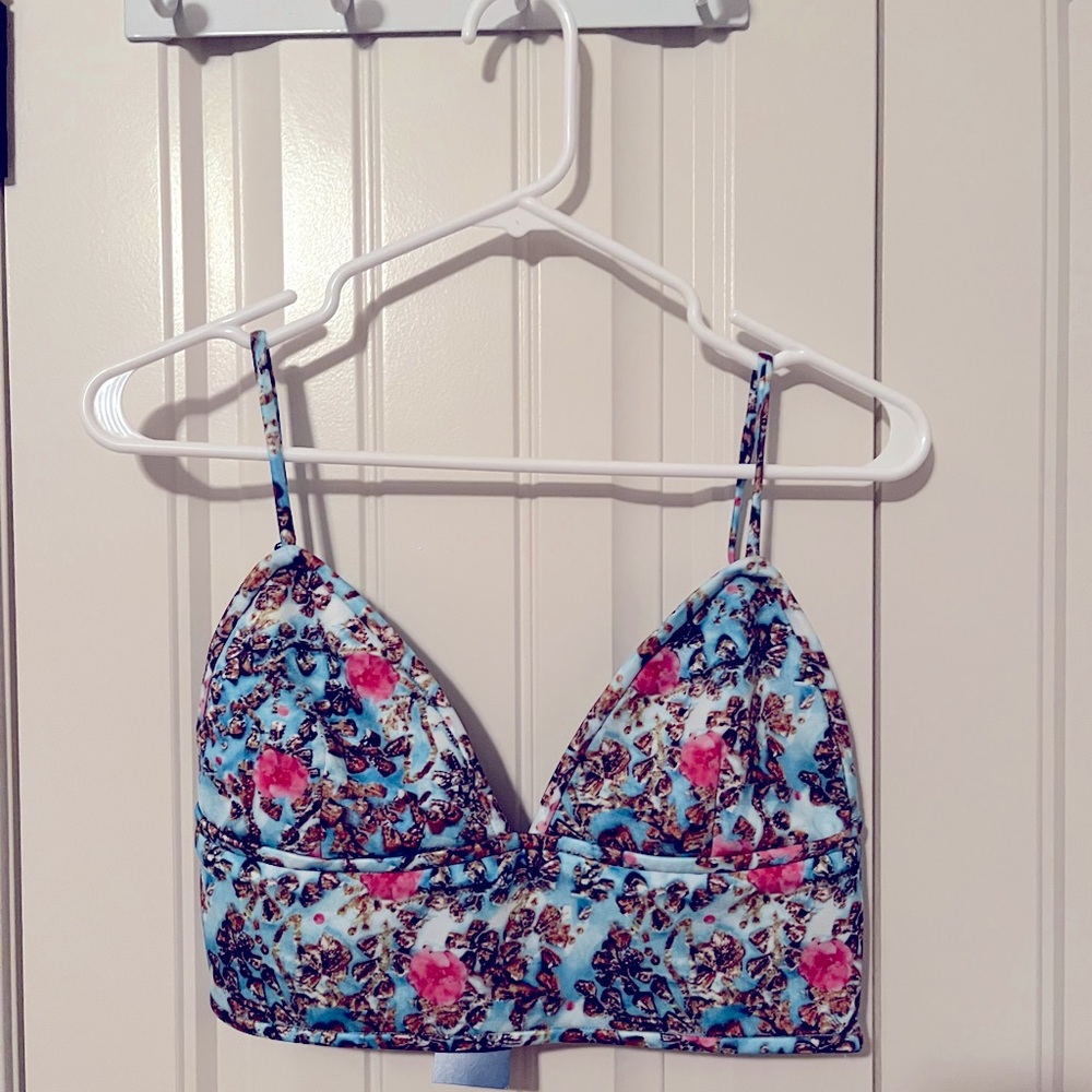 L’ATISTE By Amy Crop Top | L